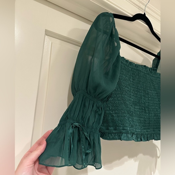 Urban Outfitters green smocked blouse size Large - Picture 3 of 6